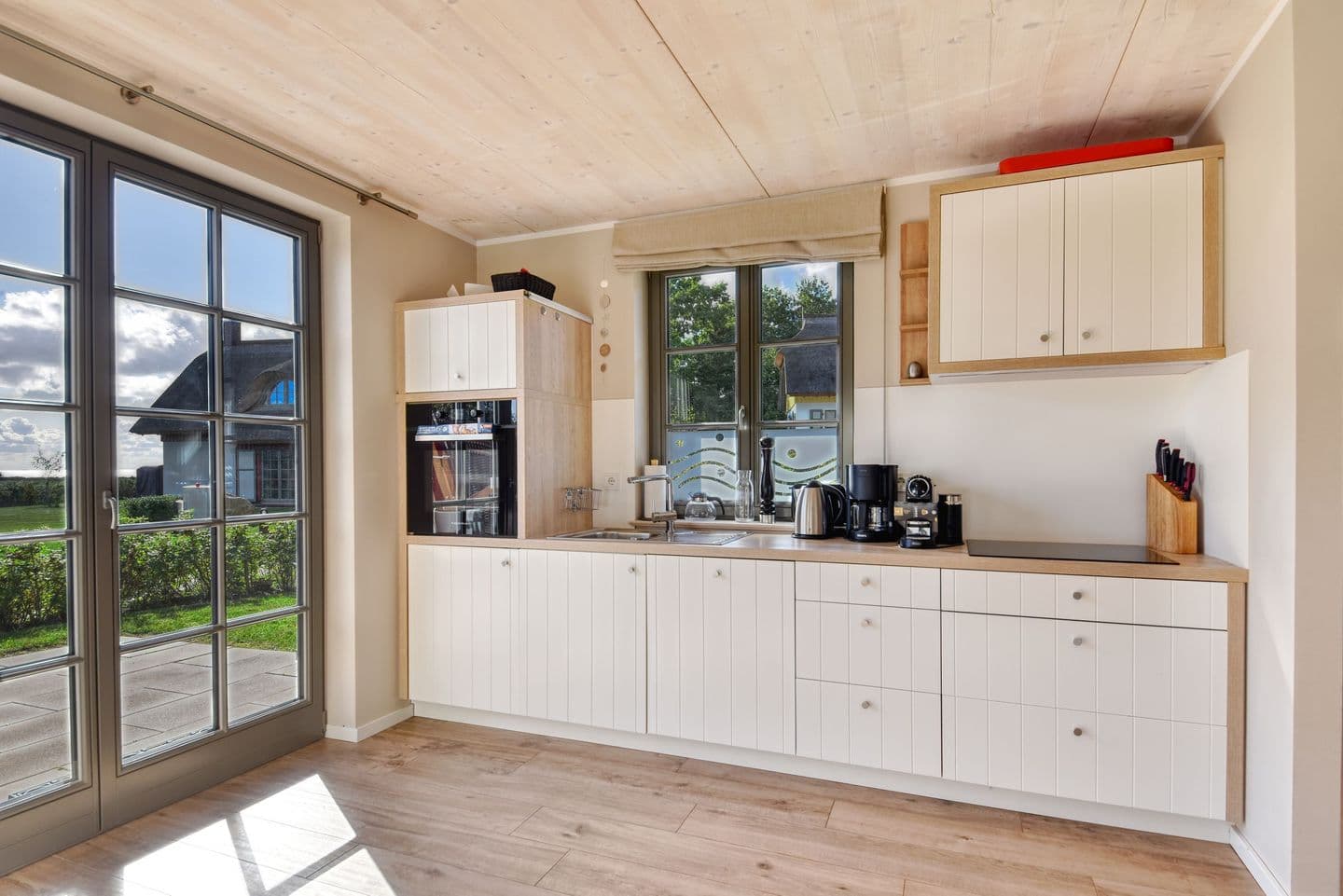 Ferienhaus Große Lage 16 Feriendorf Klein Stresow Rügen in Klein Stresow – Küche