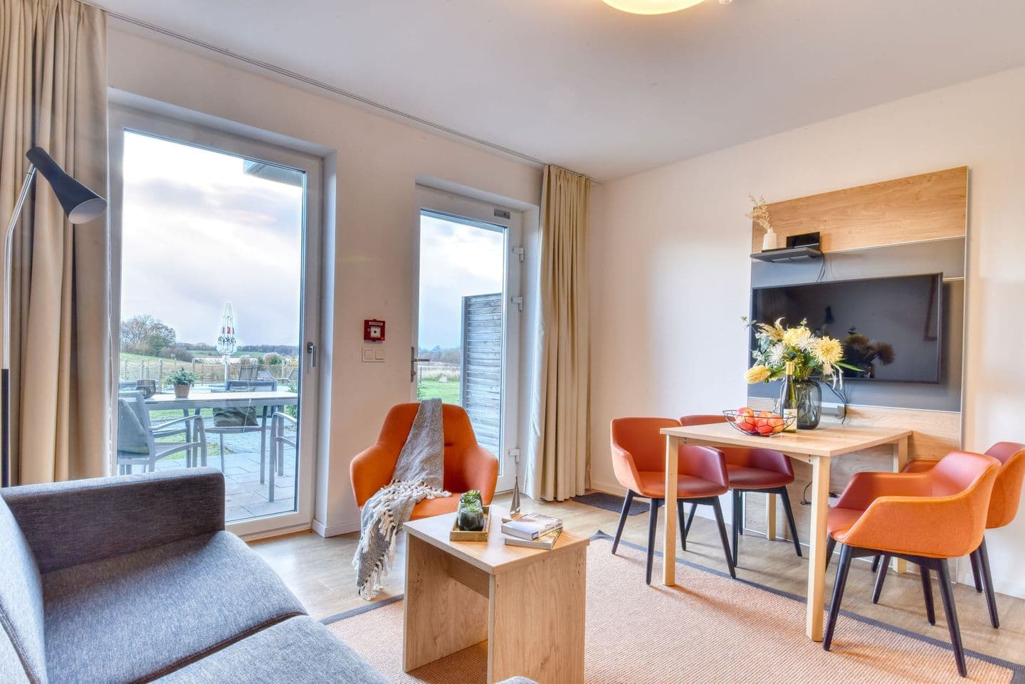 Ferienwohnung Grünfink 04 im Wreecher Idyll Rügen in Wreechen – Wohnzimmer