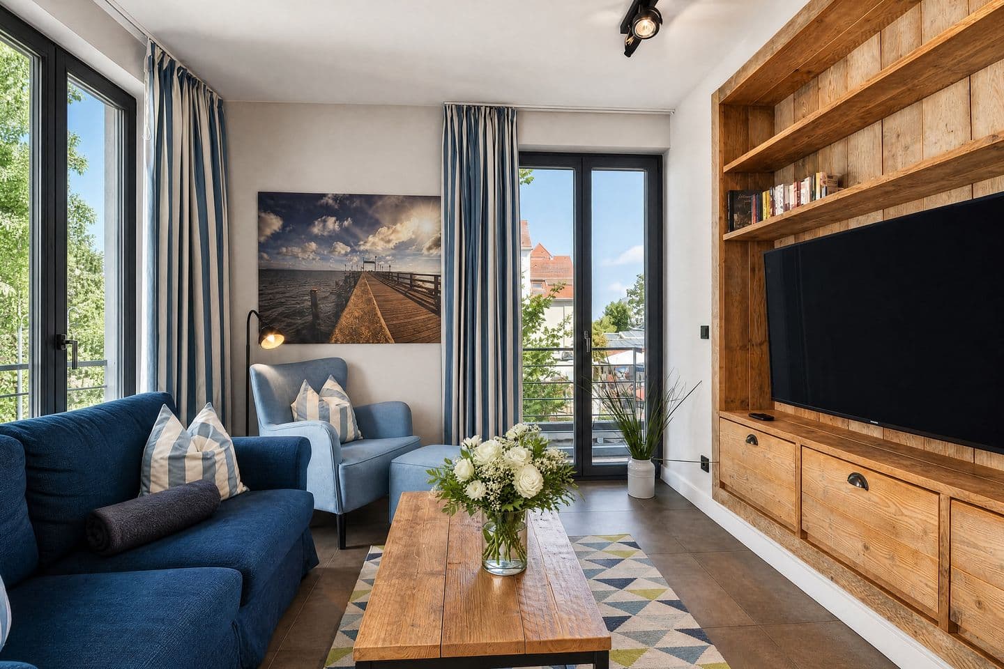 Ferienwohnung Reetkoje 2 in der Villa Martha Binz in Binz – Wohnzimmer